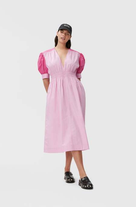 Ganni Poplin V-Neck Midi Dress - Phlox Pink